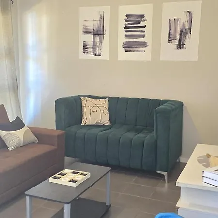 Seattle Home With 2 Bedrooms A King Bed Queen Bed And An Extra Sofa Bed Located 10 Minutes From Seatac Airport And 20 Minutes From Downtown Exterior photo